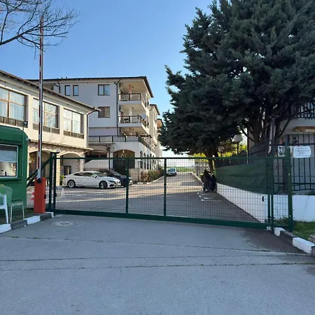 Harmony Hills Tomovi H41 Apartman *